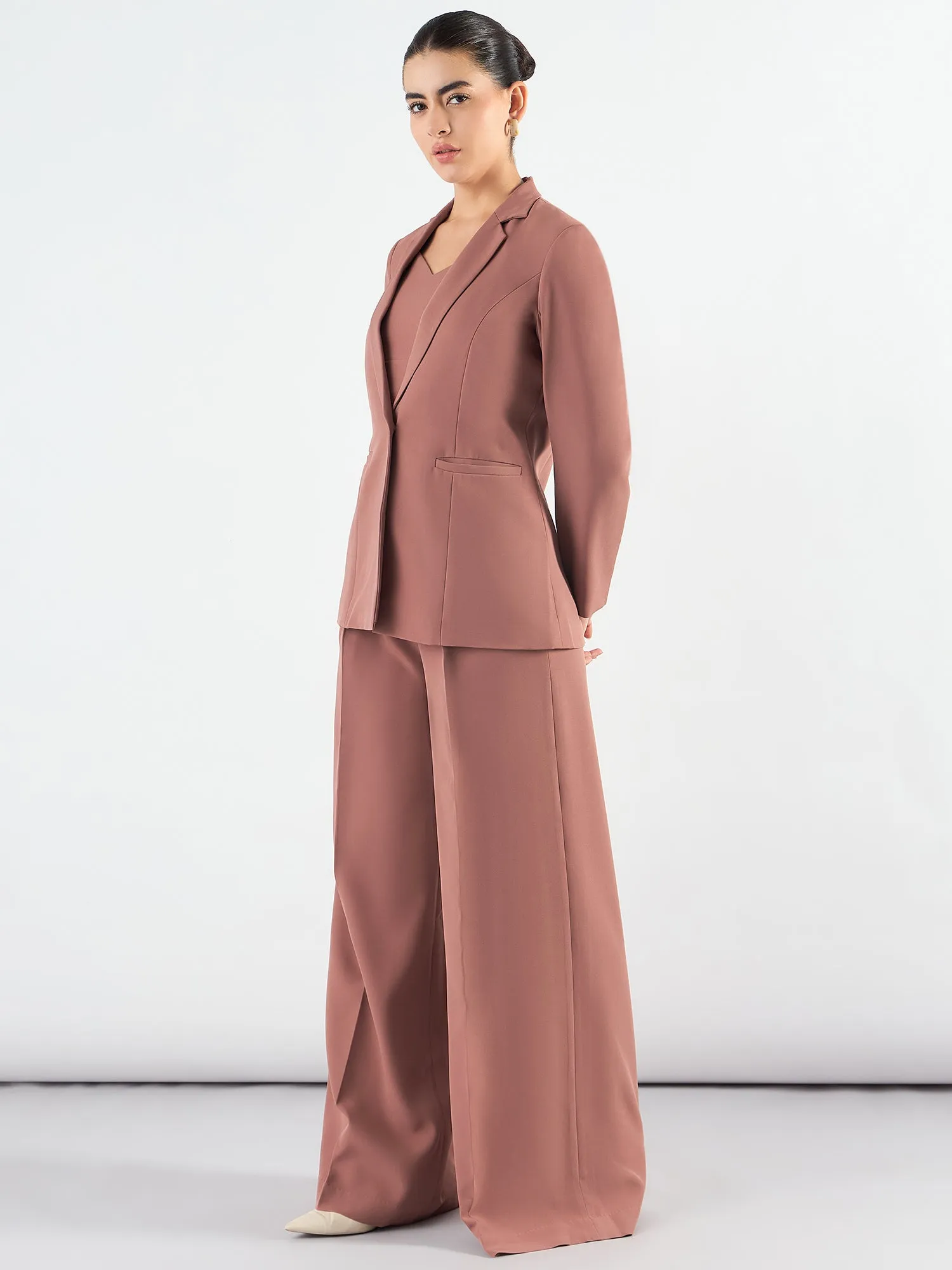 Dusty Peach Classic 3-Piece Suit In Stretchable Fabric