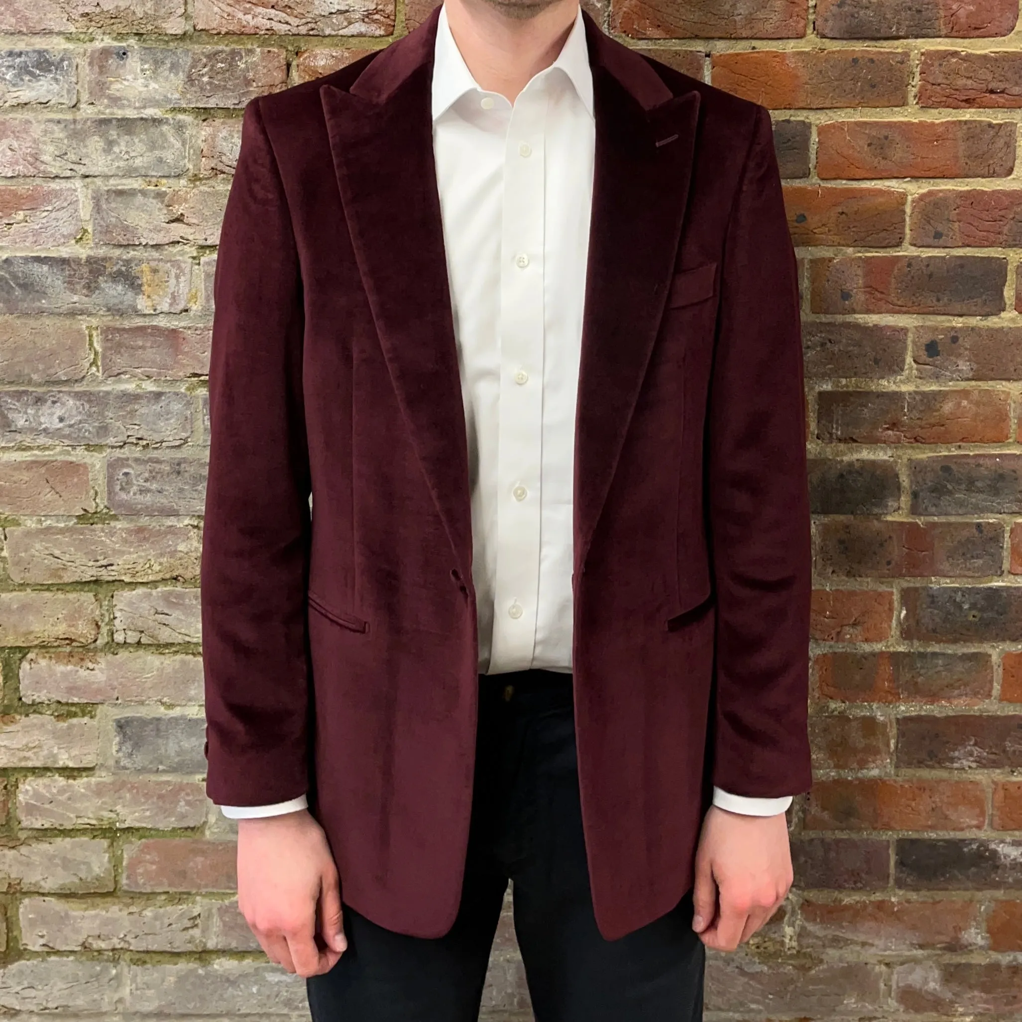 Regent - 'Raymond' Smoking Jacket - Burgundy Red Velvet 310g